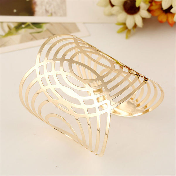 Gold-color Geometric Bangle