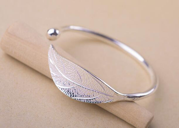 Fashion Trendy Open Leaf Cuff Bangle