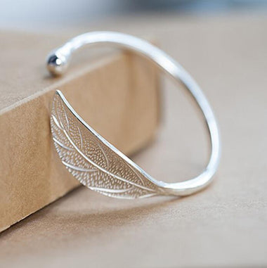 Fashion Trendy Open Leaf Cuff Bangle