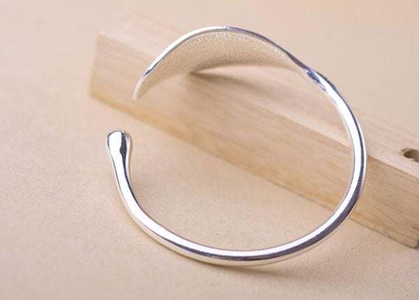 Fashion Trendy Open Leaf Cuff Bangle