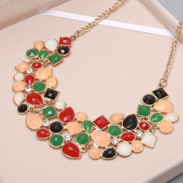 Multicolor Stones Vintage Necklace