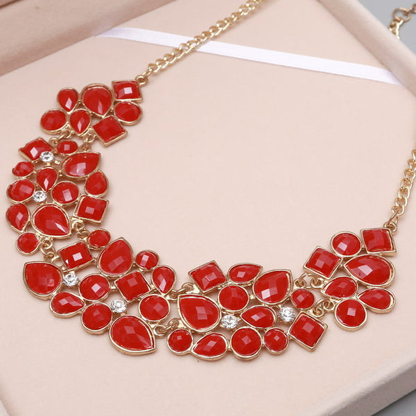 Multicolor Stones Vintage Necklace