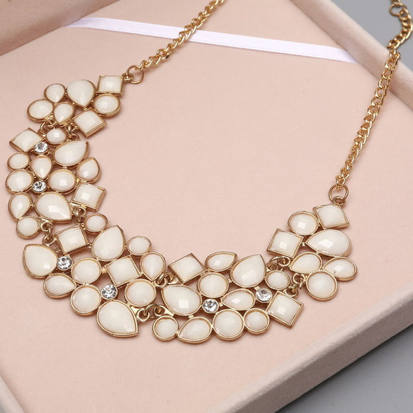 Multicolor Stones Vintage Necklace